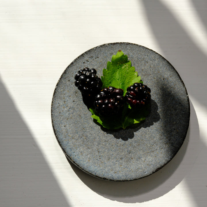 Saeam Kwon, ceramic, small dessert plate Ø 8 cm | gray petrol (SK06)