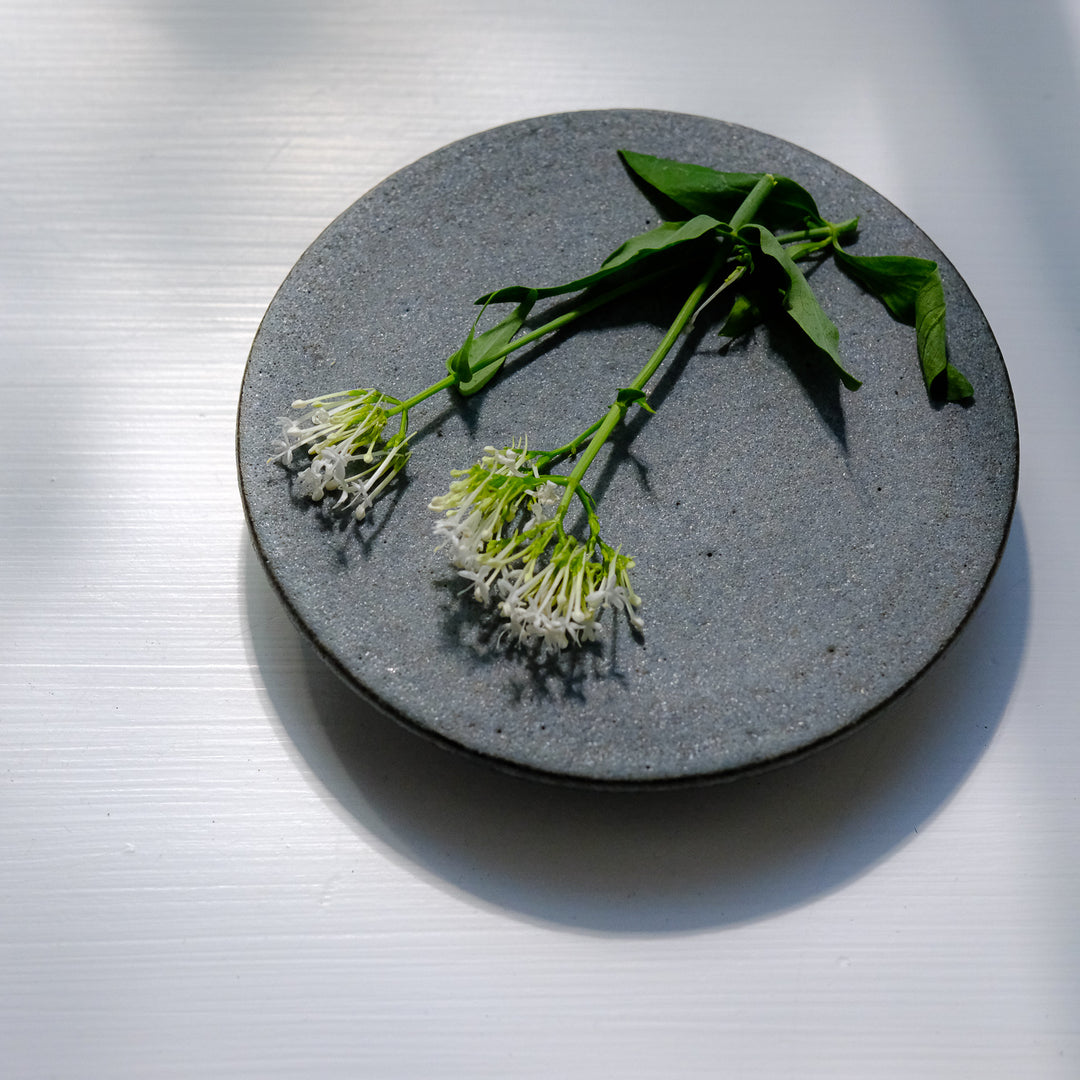Saeam Kwon, ceramic, dessert plate Ø 12.5 cm | gray petrol (SK05)