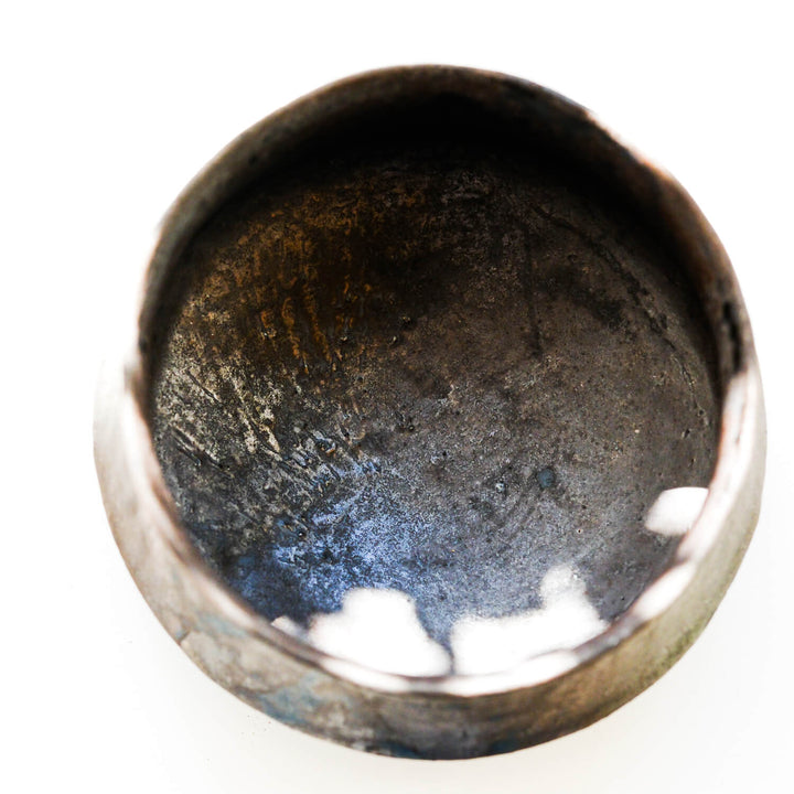 Tomoko Iwata, Schale, schwarz | japanische Keramik (TI42)