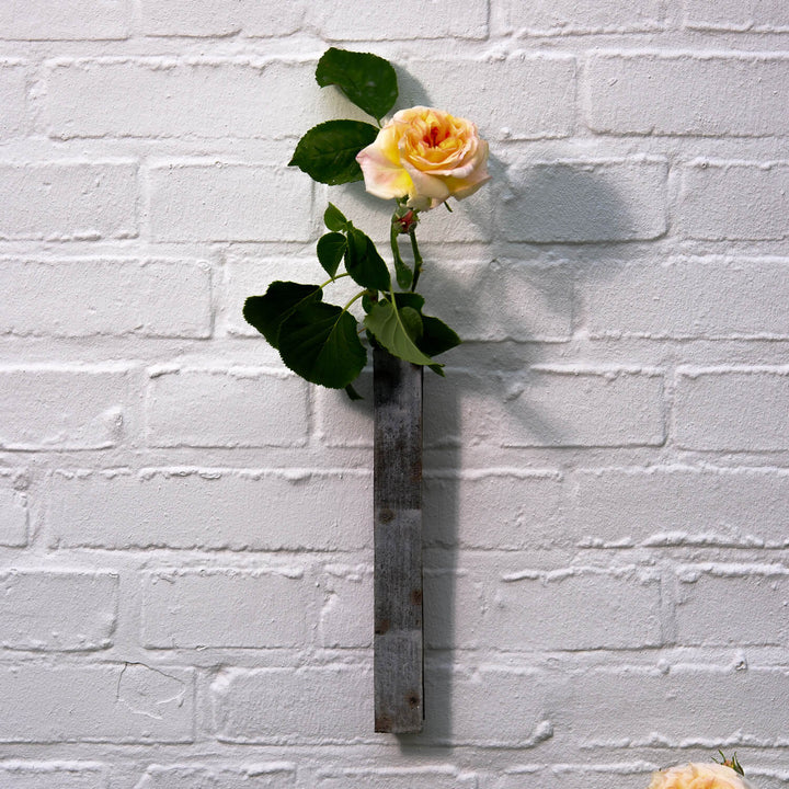 Tomoko Iwata, Wandvase, schwarz | japanische Keramik (TI35)
