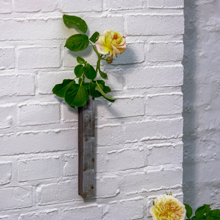 Tomoko Iwata, Wandvase, schwarz | japanische Keramik (TI35)