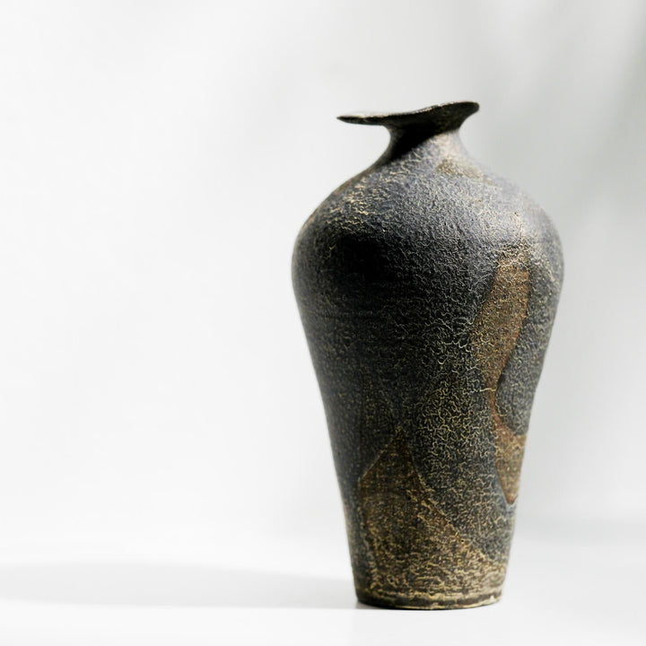 Toru Kikuchi, Vase geschwungen, grau | japanische Keramik (KT22)