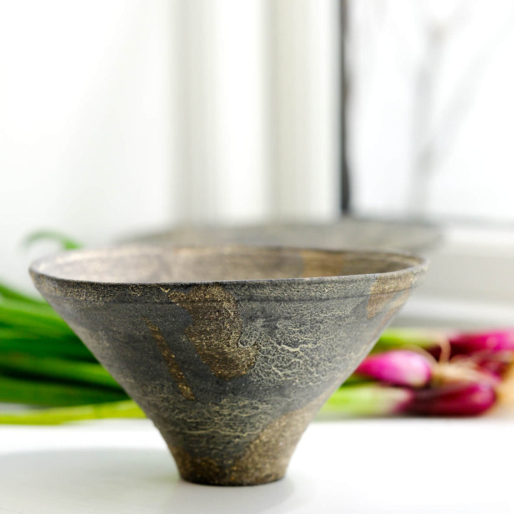 Toru Kikuchi, Schale, hoch | japanische Keramik, grau (KT23)