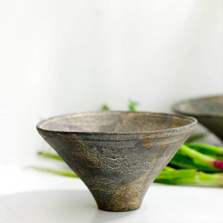 Toru Kikuchi, Schale, hoch | japanische Keramik, grau (KT23)