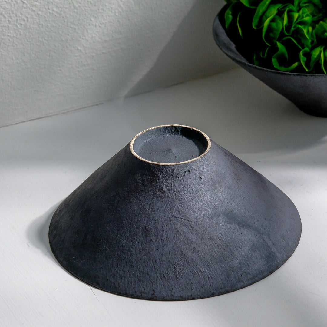 Toshifumi Tashiro, Schale | japanische Keramik aus Mashiko, schwarz (TT23)