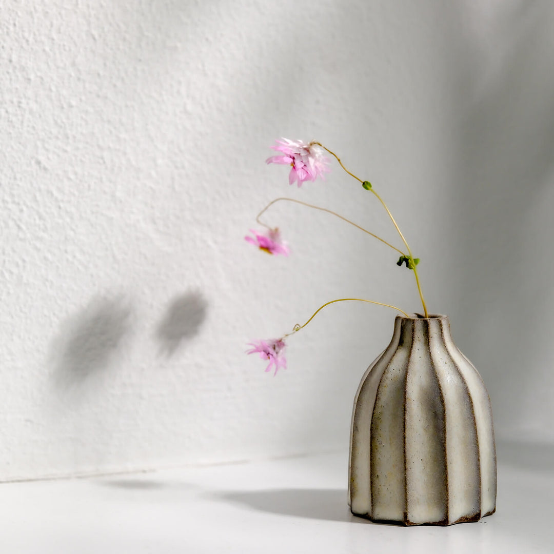 Yumiko Shimoya, Vase, japanische Keramik | Mentori (YS24)