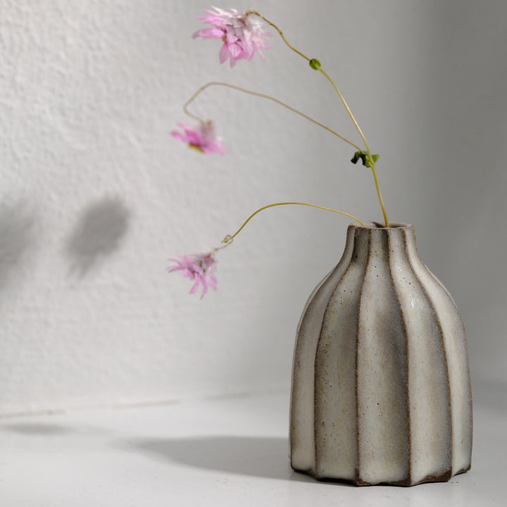 Yumiko Shimoya, Vase, japanische Keramik | Mentori (YS24)