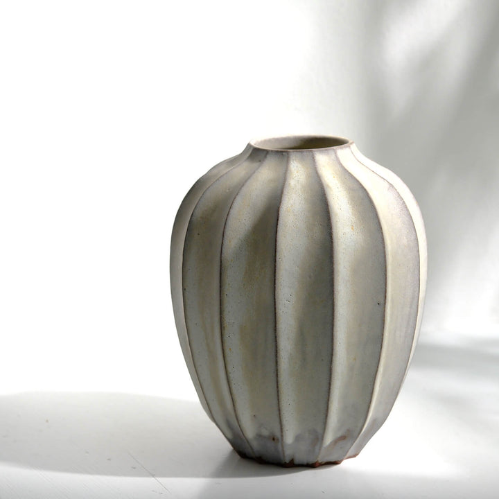 Yumiko Shimoya, Vase, japanische Keramik | Mentori (YS26)