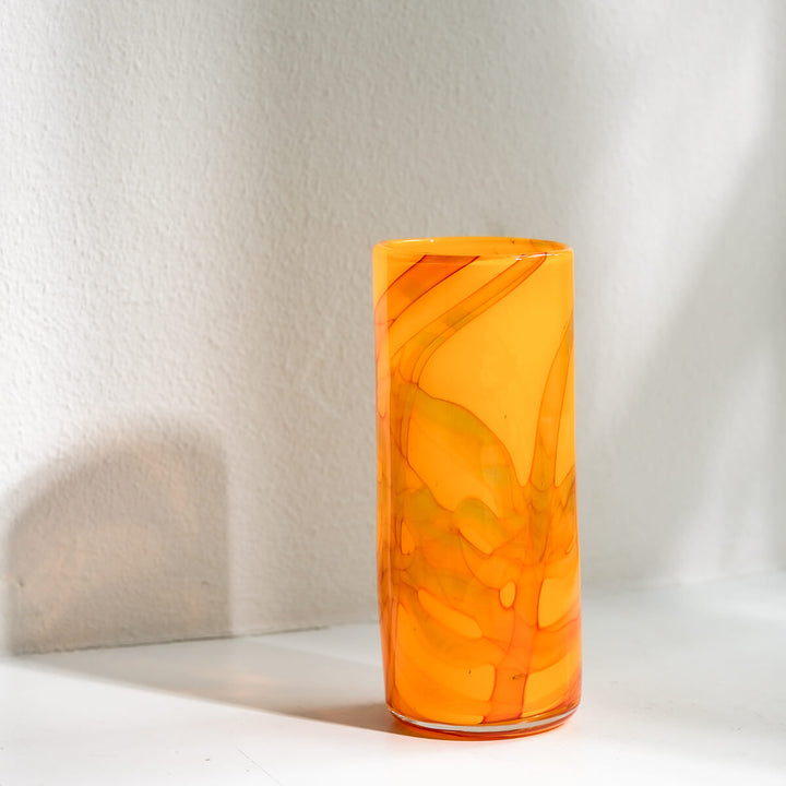 Barbara Ebner von Eschenbach, Glasvase | 19 cm, zylindrisch, orange (BE48)