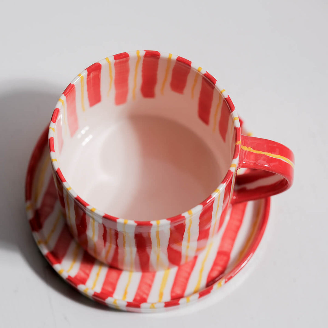 Masayoshi Oya, Tasse mit Untertasse, handgefertigt, Porzellan | rot und gelb (MO41)