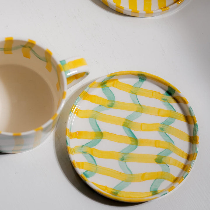 Masayoshi Oya, Tasse mit Untertasse, handgefertigt, Porzellan | gelb und grün (MO38)