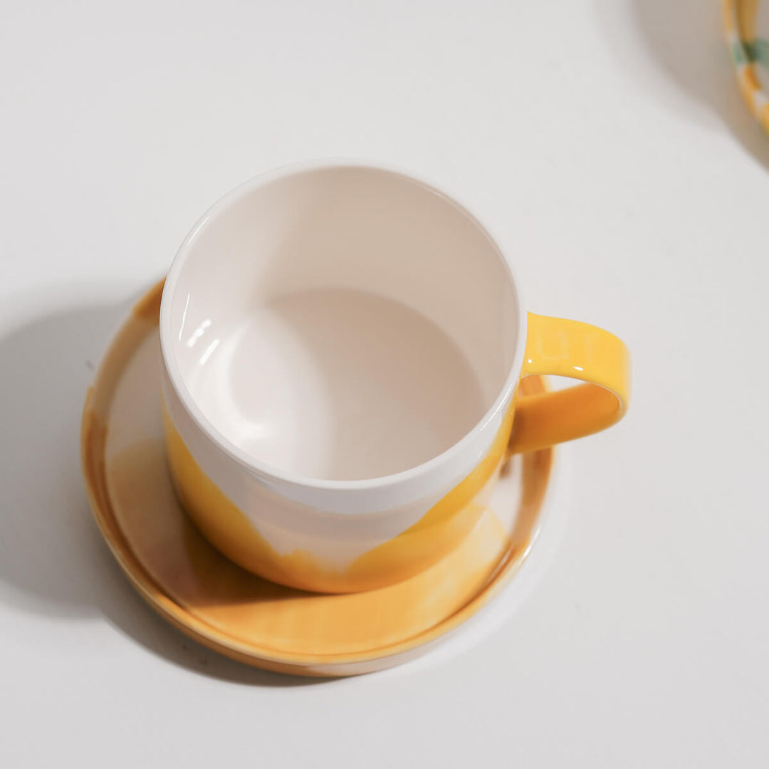 Masayoshi Oya, Tasse mit Untertasse, handgefertigt, Porzellan | gelb (MO43)