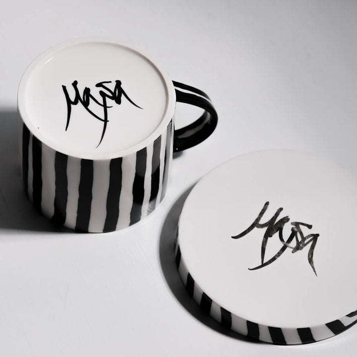 Masayoshi Oya, Tasse mit Untertasse, handgefertigt, Porzellan | schwarz weiss (MO27)